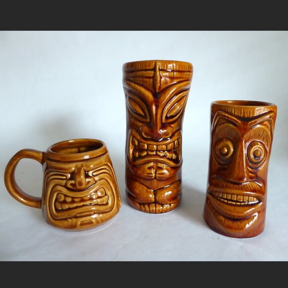 NEW 2000 - 2003 TIKI FARM SQUID DESIGNED JAVA WARRIOR BROWN CERAMIC TIKI MUG SET - Picture 1 of 12